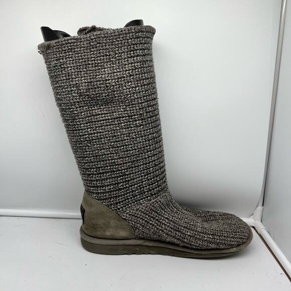 UGG Boots Youth 6 Cardy Sweater Knit Tall 5649 Gray Button - Picture 4 of 10